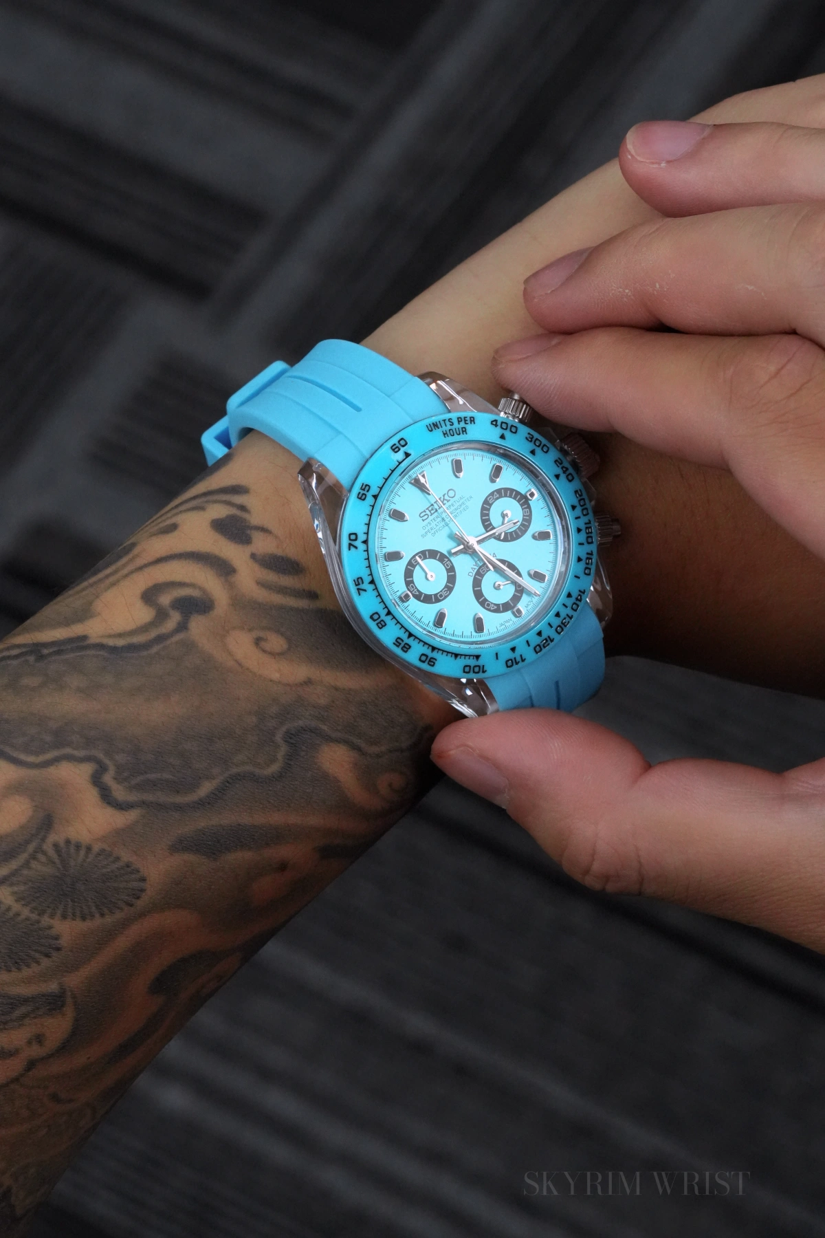 Mod Daytona Acrylic Blue - SKYRIM WRIST