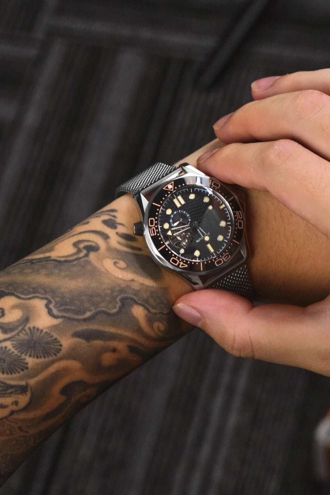 Mod Seamaster VII Open-Heart - SKYRIM WRIST