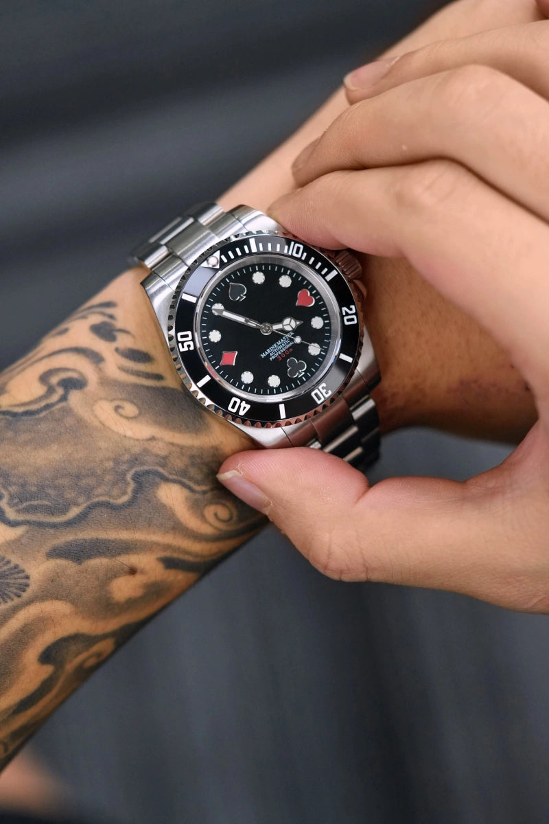 Mod Submariner - Card Master Black Watch - SKYRIM WRIST