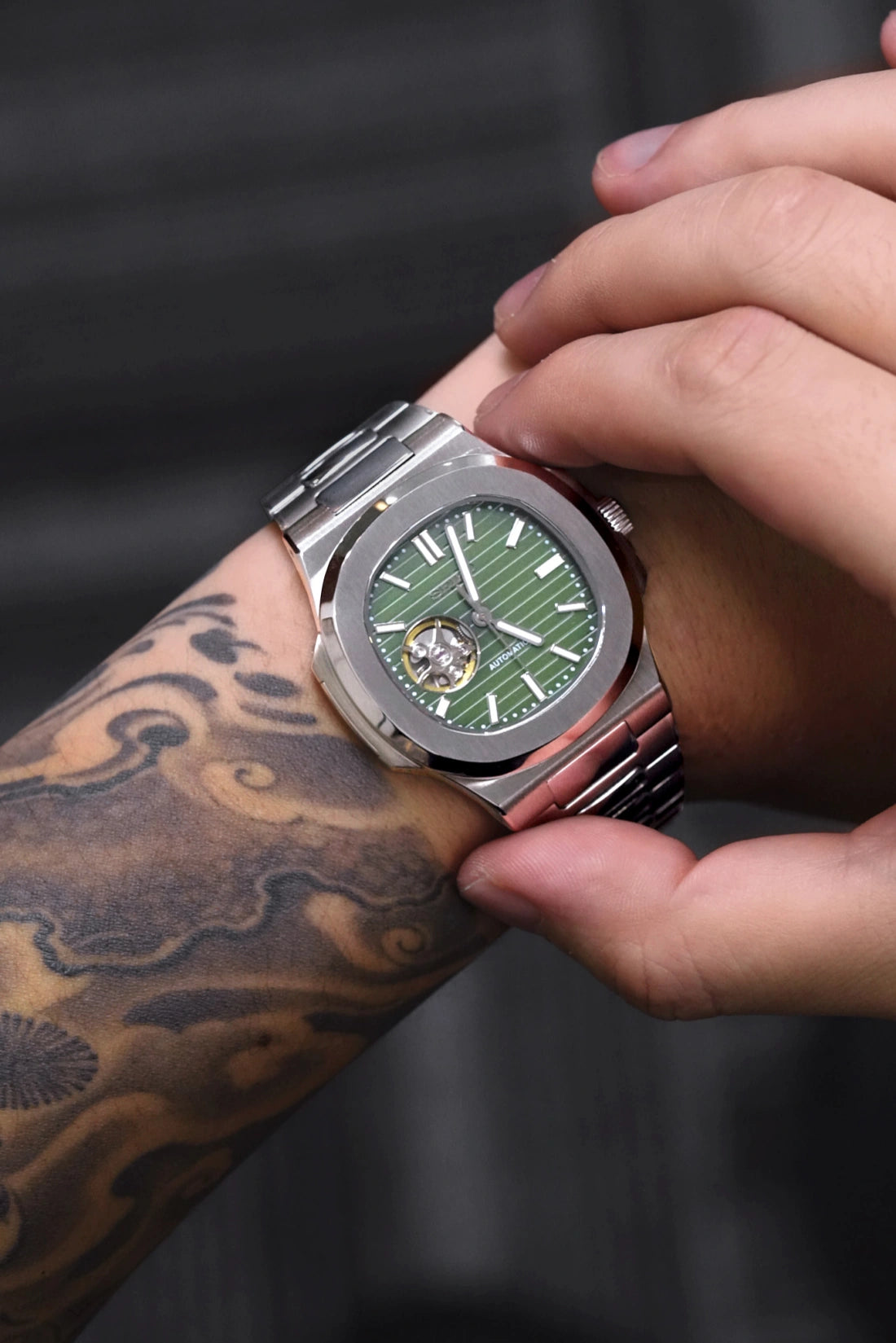 Mod Nautilus Skeleton Green - SKYRIM WRIST