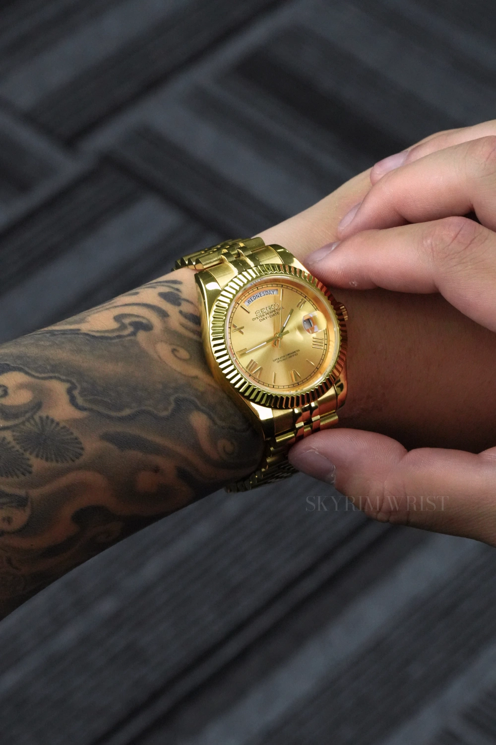 Mod Day-Date Gold - SKYRIM WRIST 