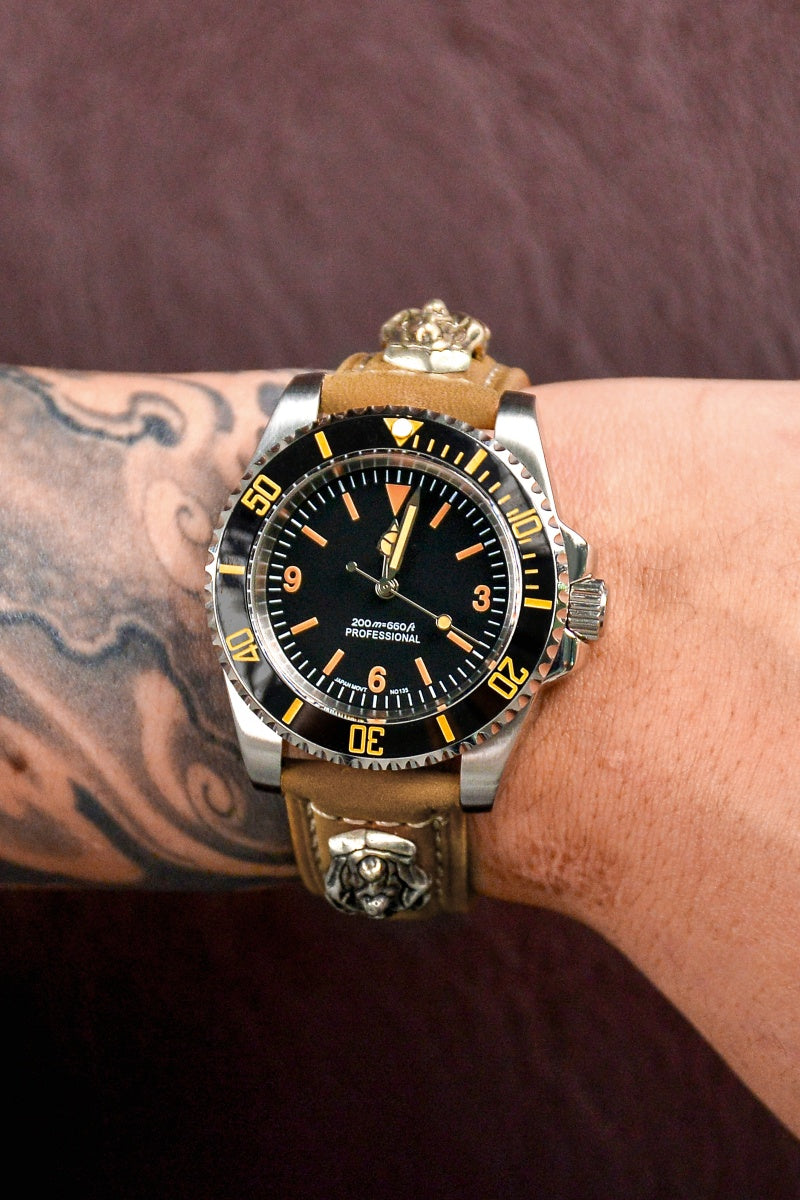 Mod Submariner Antique Explorer Watch - SKYRIM WRIST 