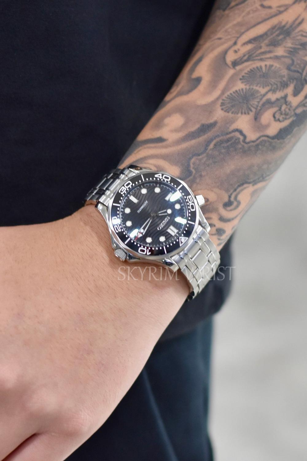 Mod Seamaster Silver Black – SKYRIM WRIST - Main Image