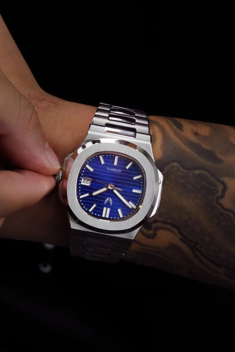 Image of Vision Nautilus Silver Blue - SKYRIM WRIST 