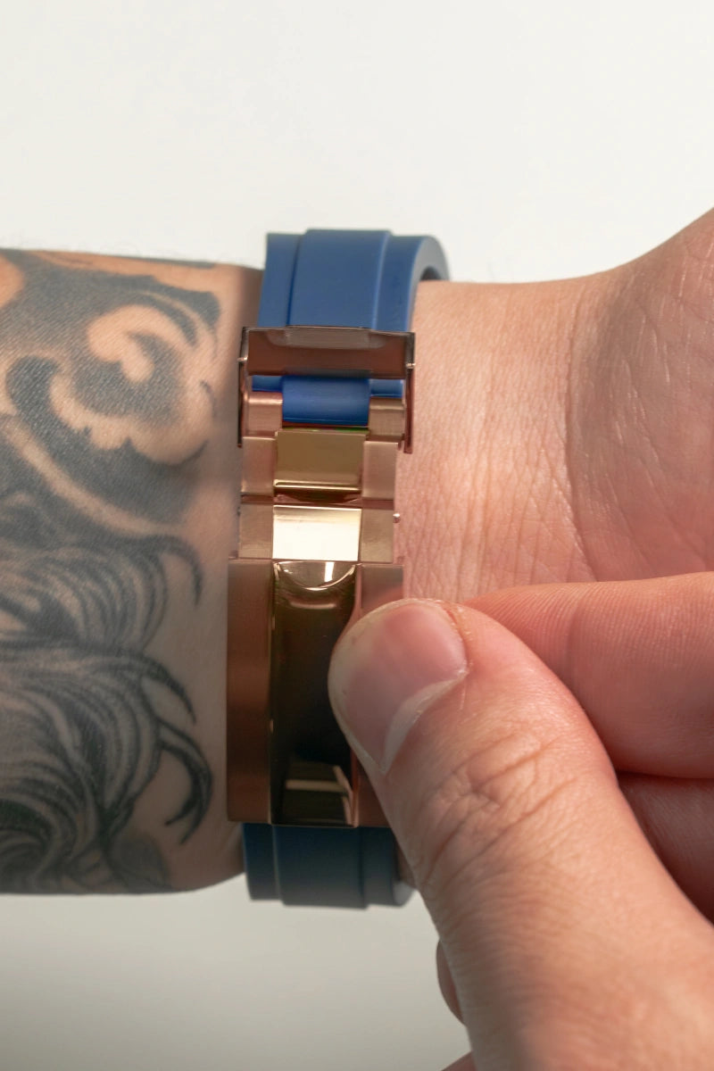 Mod Daytona Blue II Watch - SKYRIM WRIST 