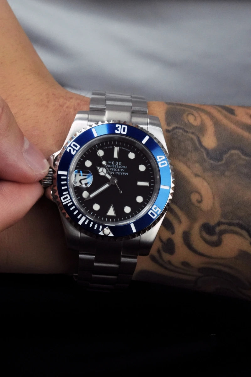 Mod Submariner Smurf Watch - SKYRIM WRIST 