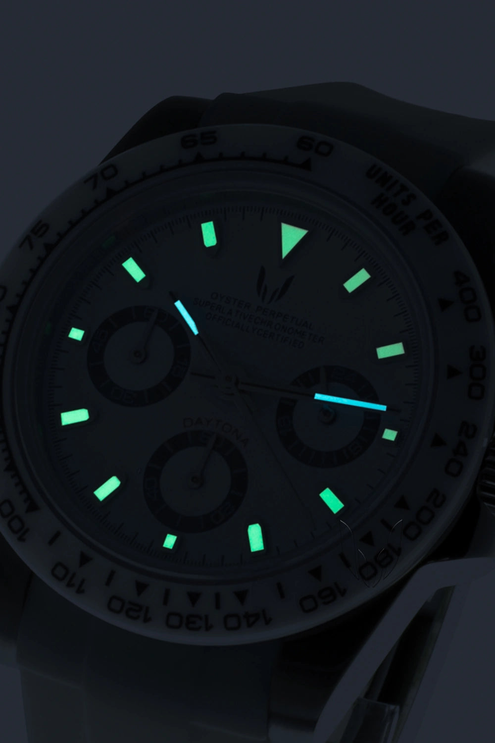 Image of Custom Daytona Snow White II - SKYRIM WRIST 