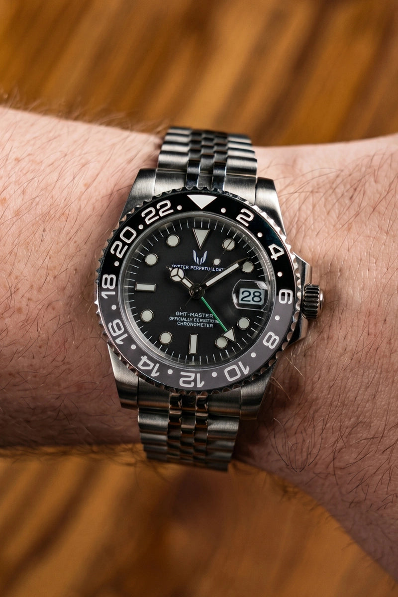 Image of Custom GMT Bruce Wayne - SKYRIM WRIST 