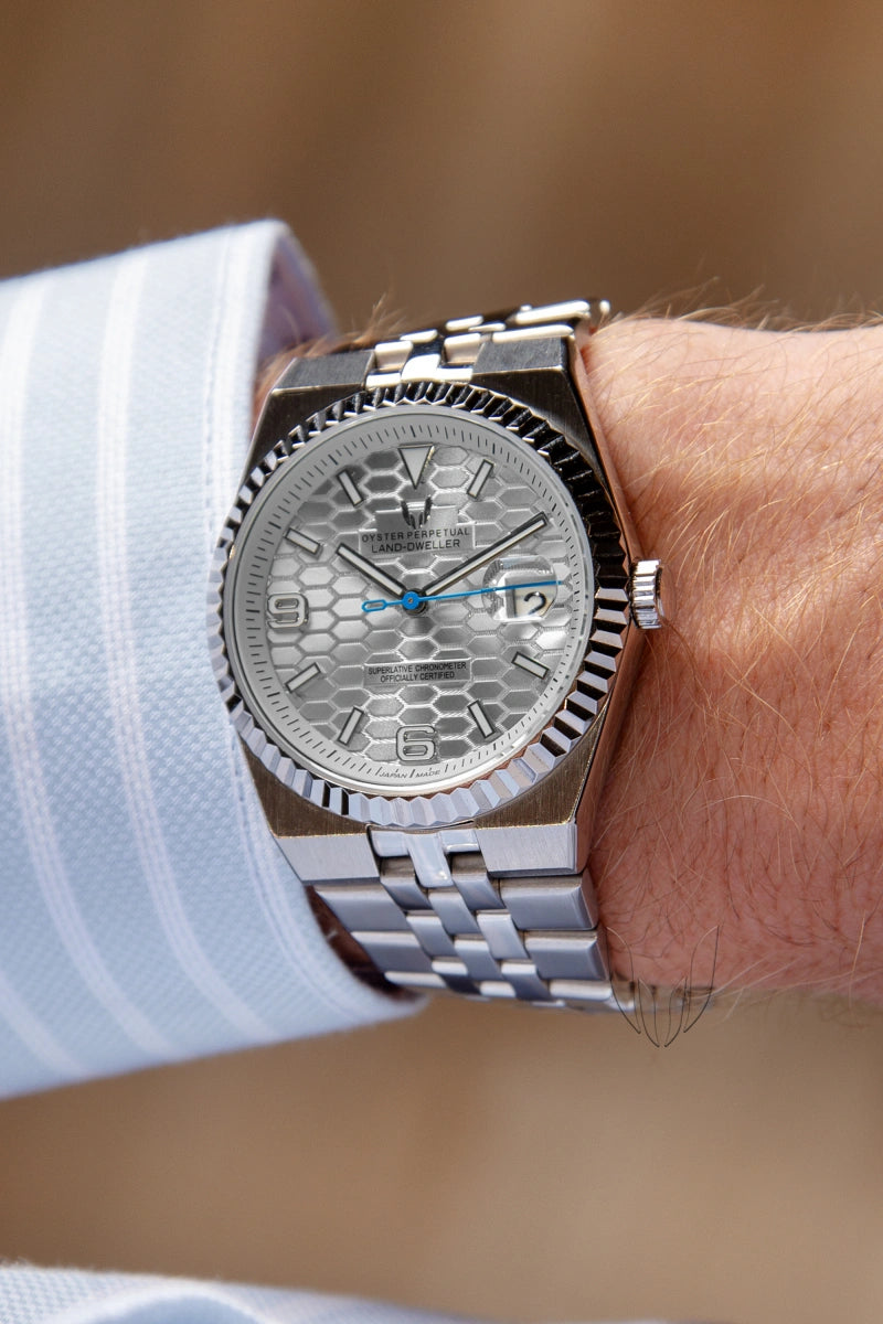 Image of Custom Land-Dweller White - SKYRIM WRIST 