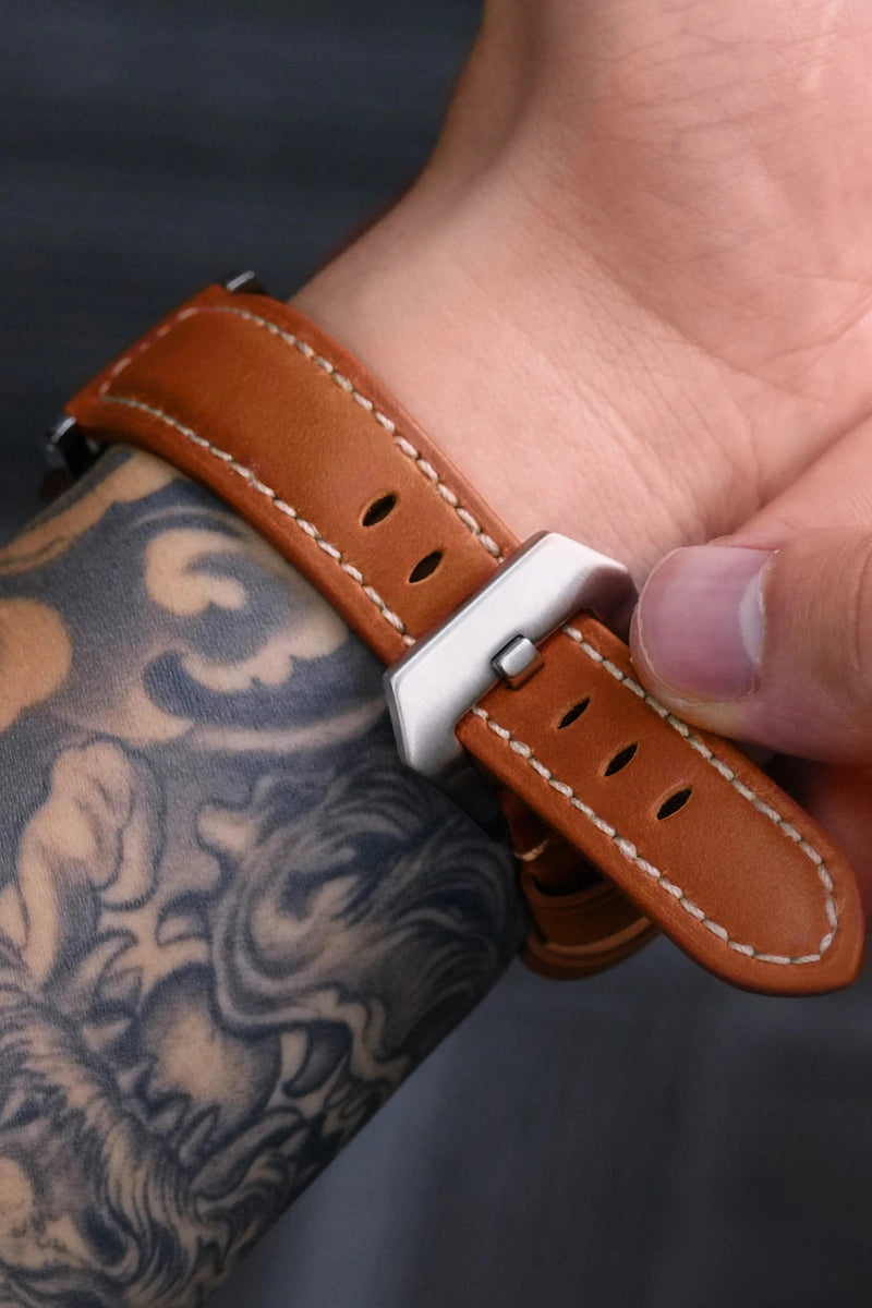 Mod Luminor Brown - Pilot GMT Watch - SKYRIM WRIST 