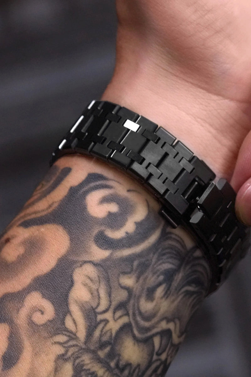Image of Pantheon Royal Oak Skeleton Black - SKYRIM WRIST 