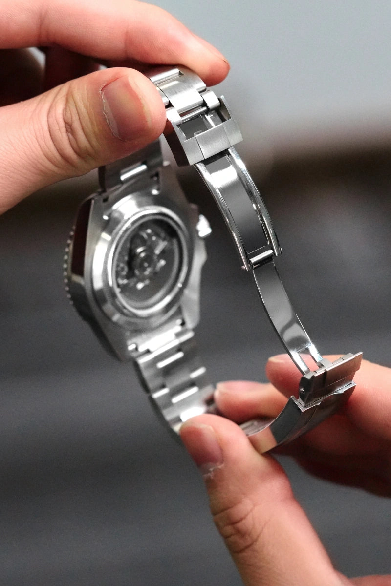 Image of Oracle GMT Batman - SKYRIM WRIST 