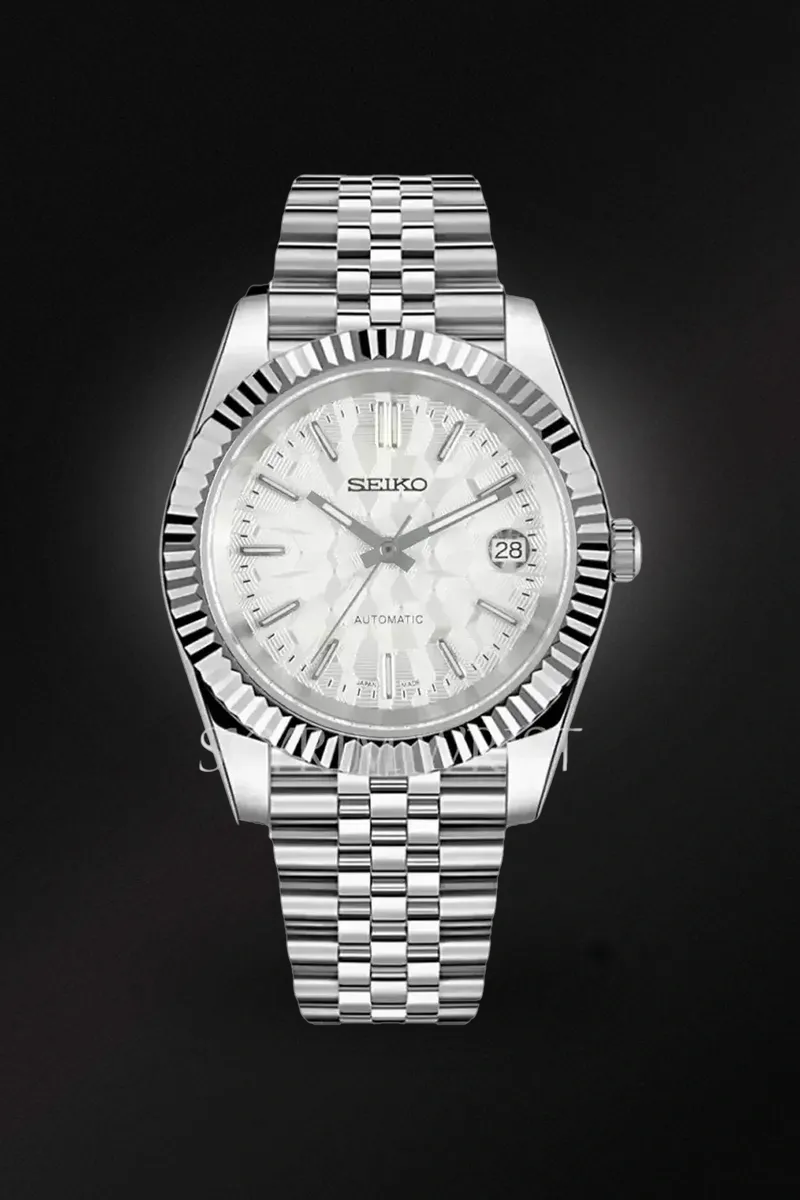 Mod Datejust Mosaic White - SKYRIM WRIST 