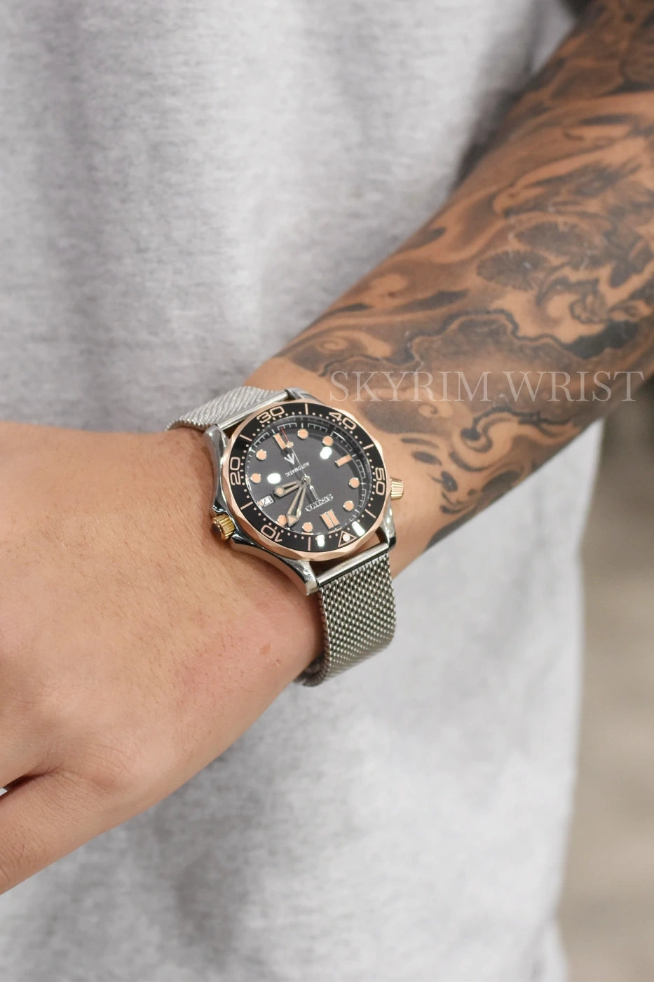 Mod Seamaster James Bond 007 Rose Gold - SKYRIM WRIST 