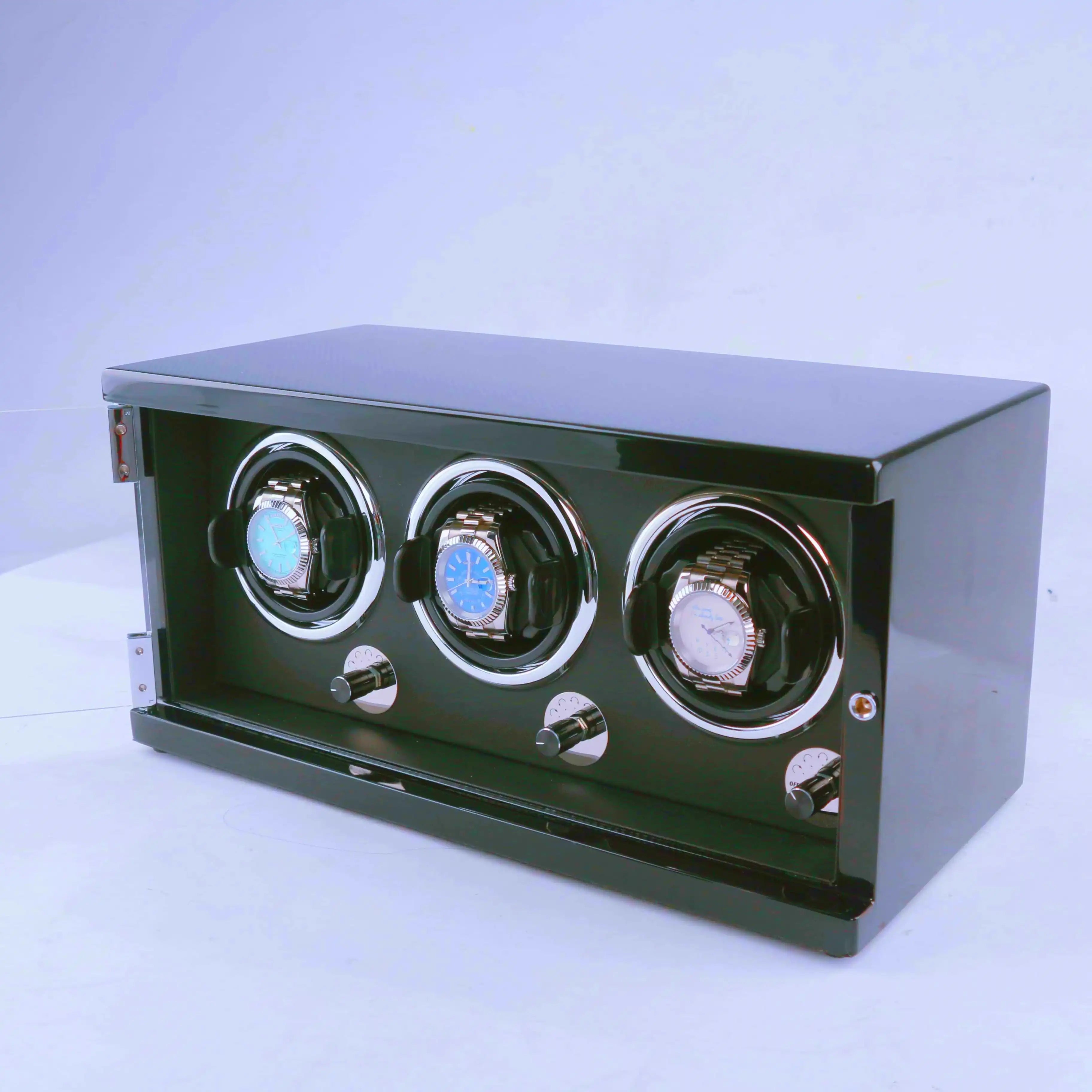 Image of SKYRIM TRIPLE WATCH WINDER by SKYRIM SEIKOMOD